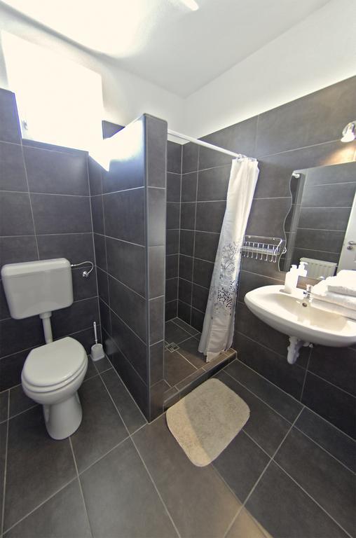 Luca Apartman Sopron Habitación foto
