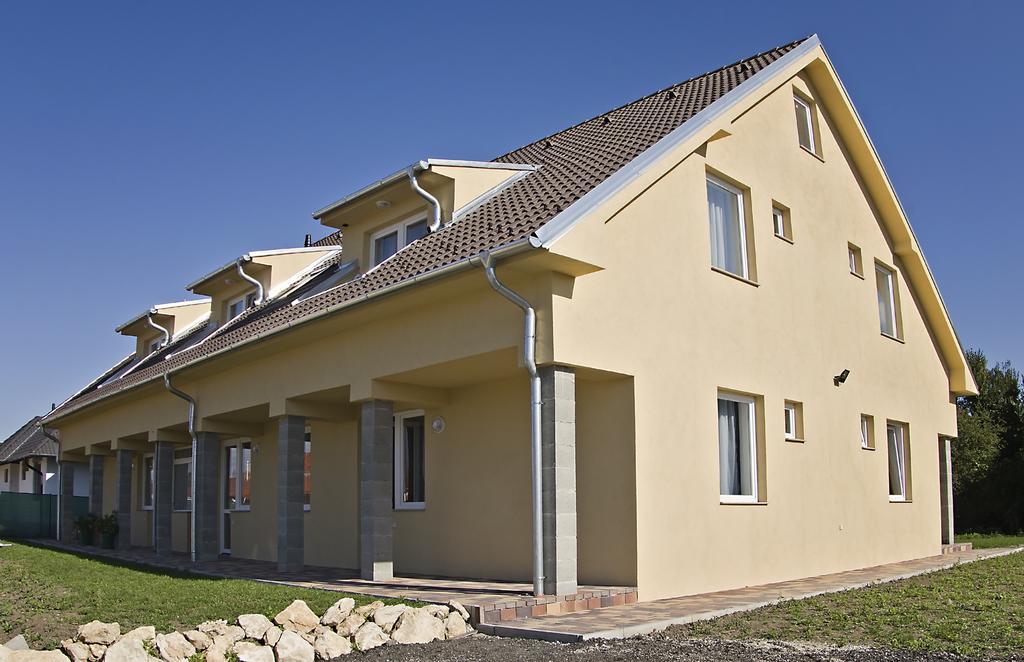 Luca Apartman Sopron Exterior foto